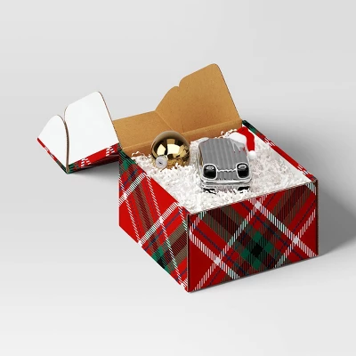 Christmas Shredded Paper Filler White - Wondershop™ 1 Christmas Shredded Paper Filler White - Wondershop™