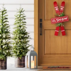 Metal Skis 'Let It Snow' Wall DĂŠcor Red/White - Wondershopâ˘