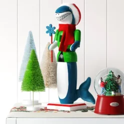 Shark Nutcracker Figure - Wondershopâ˘