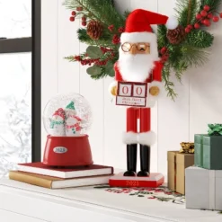 Santa Countdown Nutcracker Figure - Wondershopâ˘