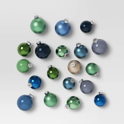 42pc Round Glass Christmas Tree Ornament Set - Wondershop™ 6 42pc Round Glass Christmas Tree Ornament Set - Wondershop™ - Image 6